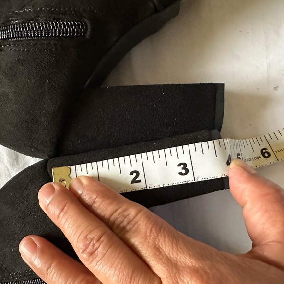 Fashion Nova over the knee boots - Picture 7 of 8